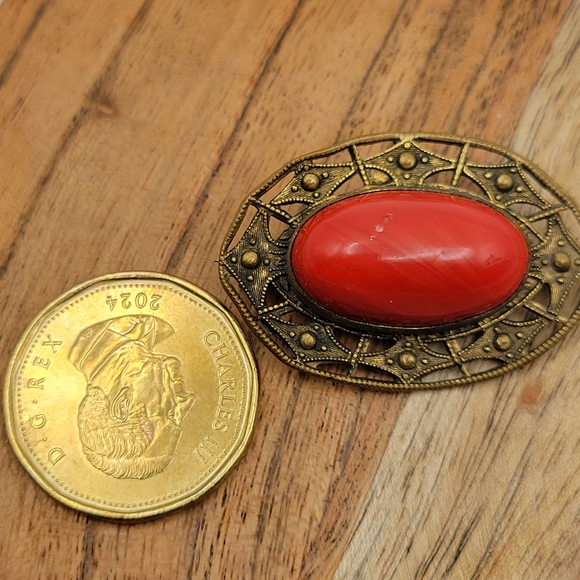 Vintage Bronze and Red Stone Brooch - Picture 4 of 4